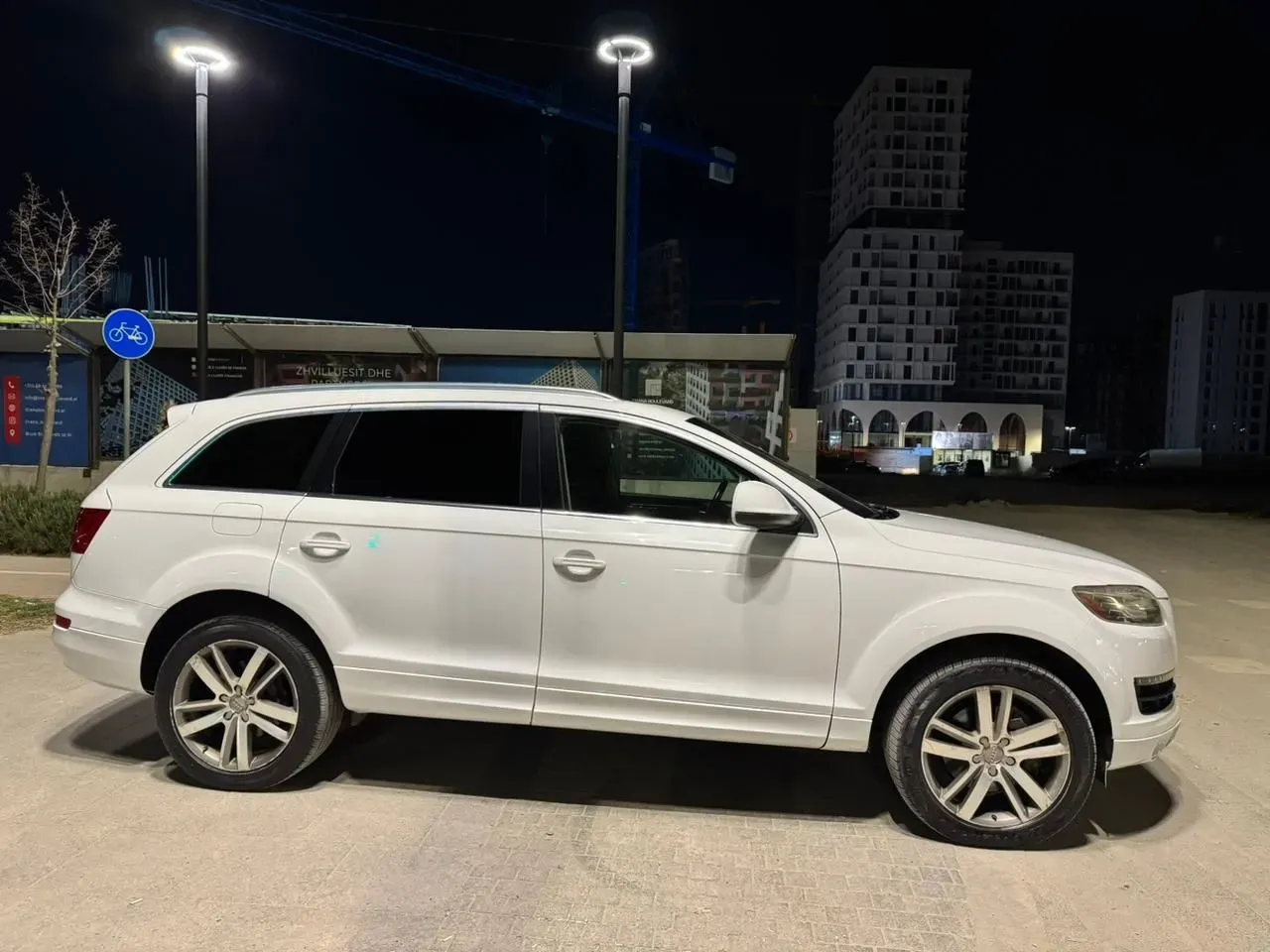 Audi Q7 2014 — photo 2