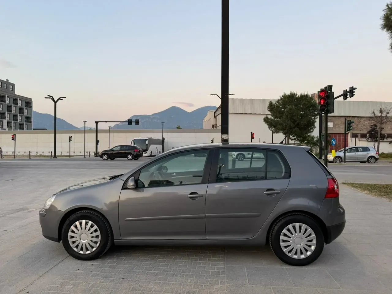 Volkswagen Golf 5 2008 — photo 3