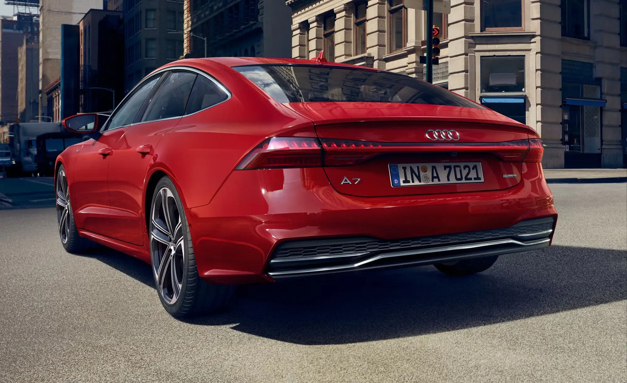 Audi A7 2023 — photo 2