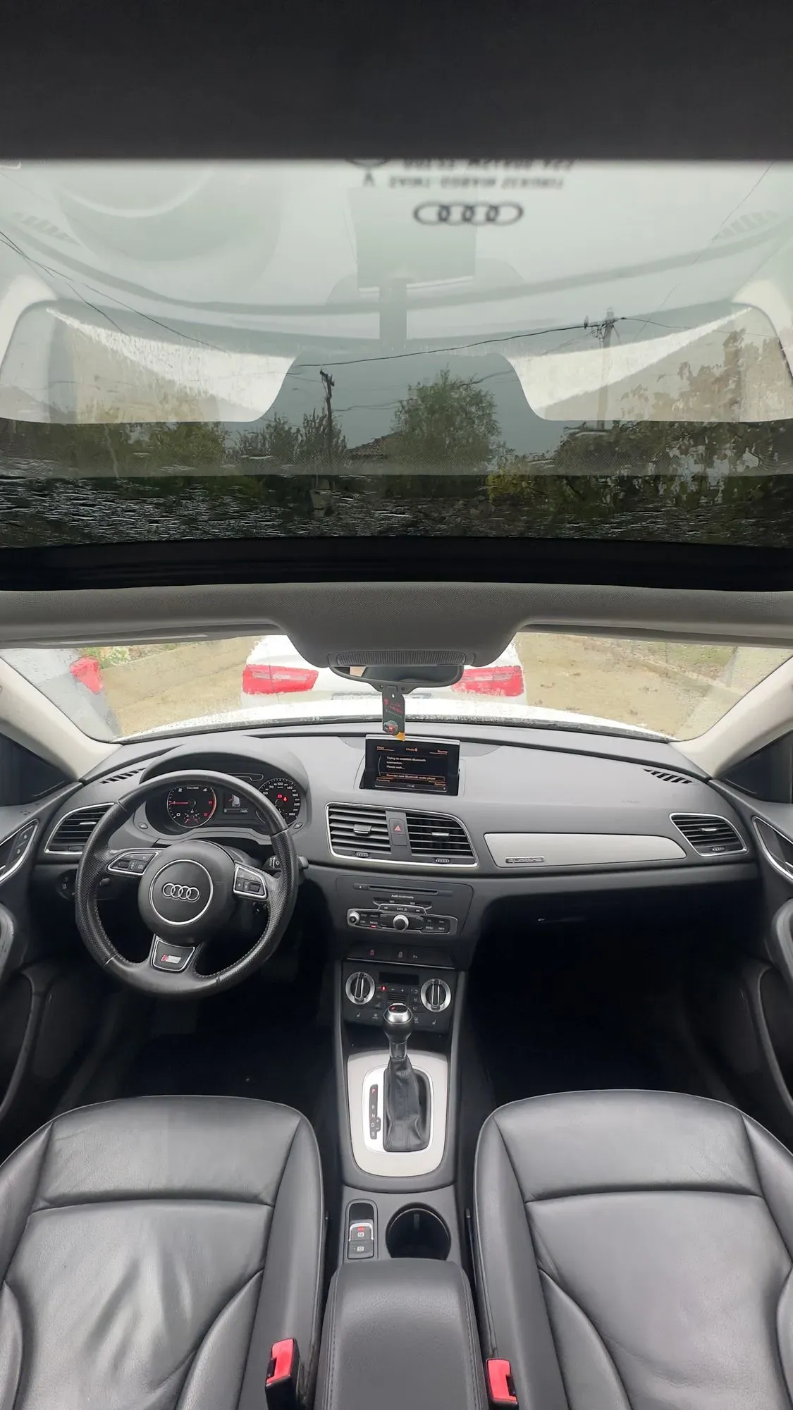 Audi Q3 2014 — photo 3