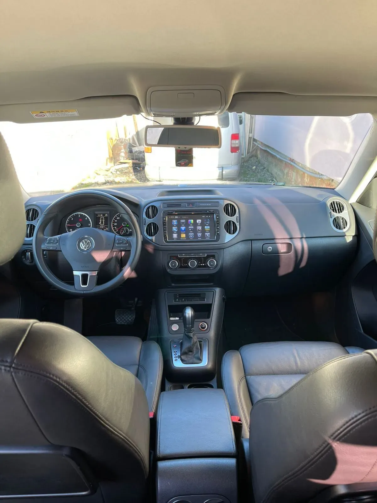 Volkswagen Tiguan 2014 — photo 3