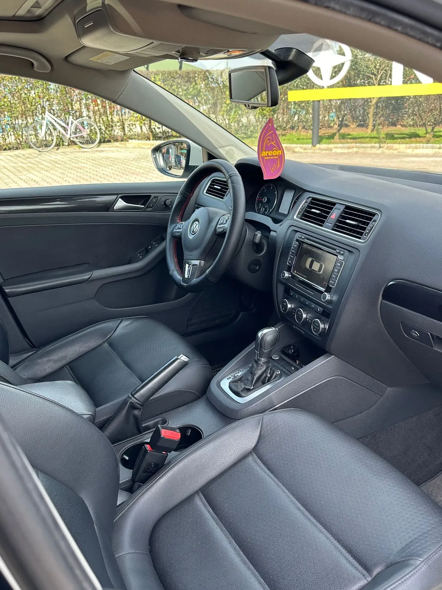 Passat Jetta 2013 — photo 3