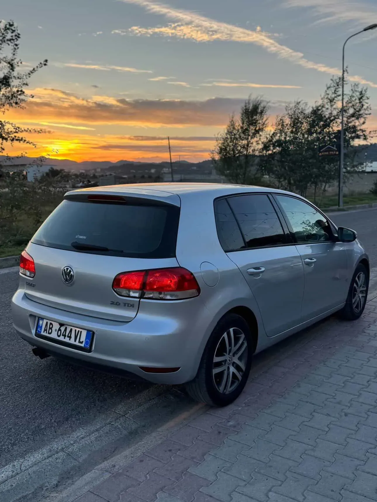 VW Golf 2011 — photo 2