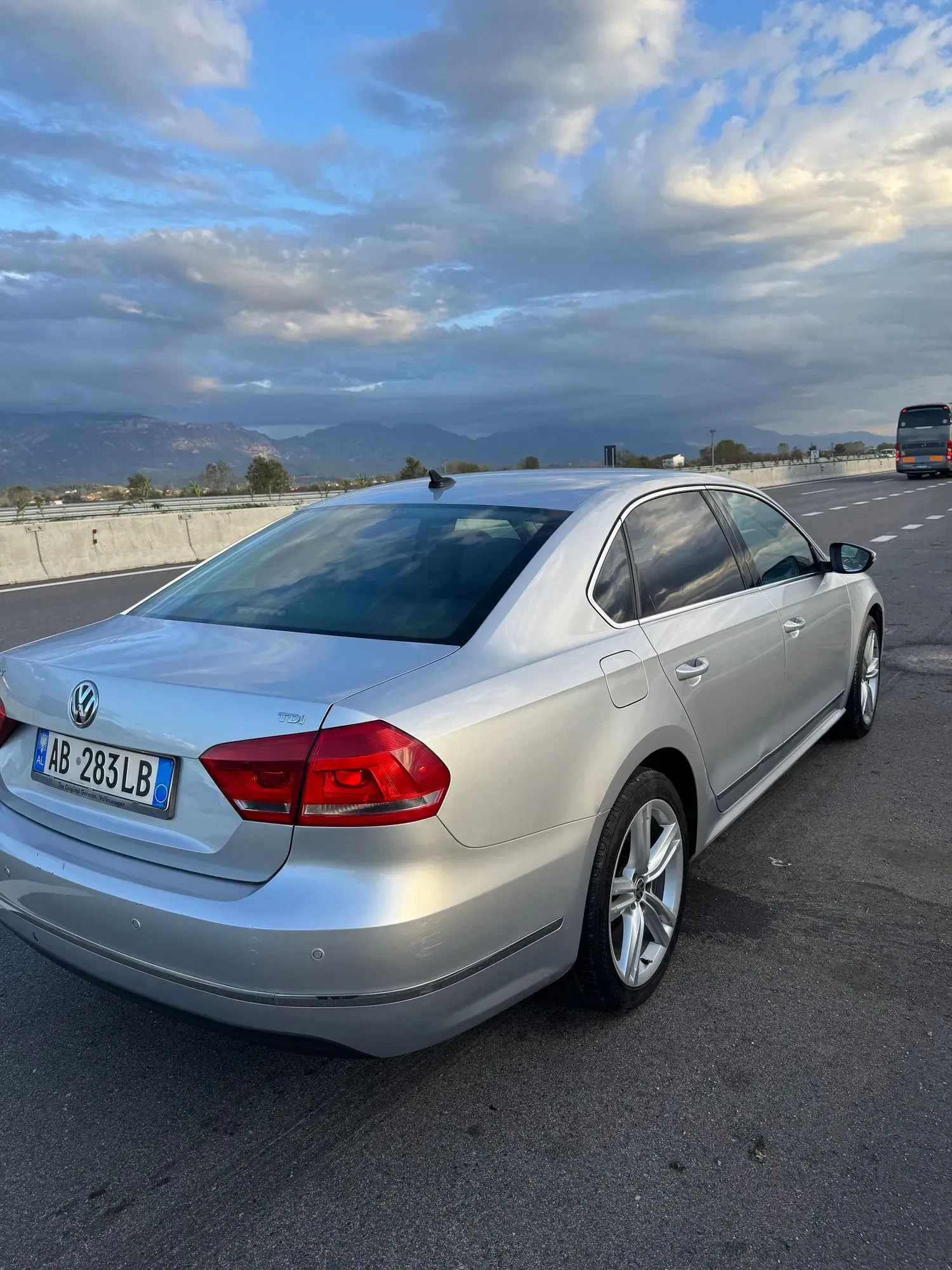 VW Passat Sel 2013 — photo 2