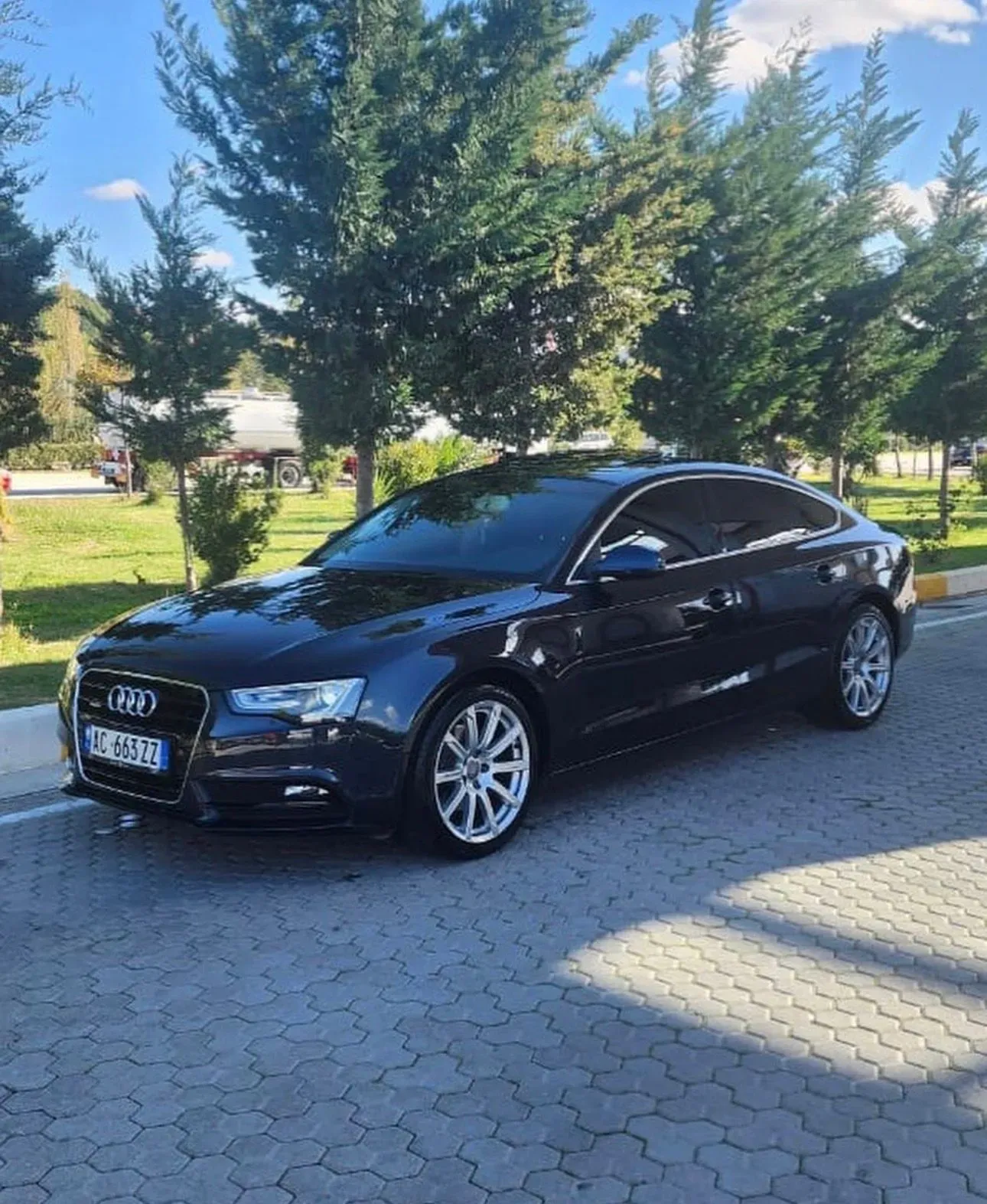 Audi A5 2013 — photo 2