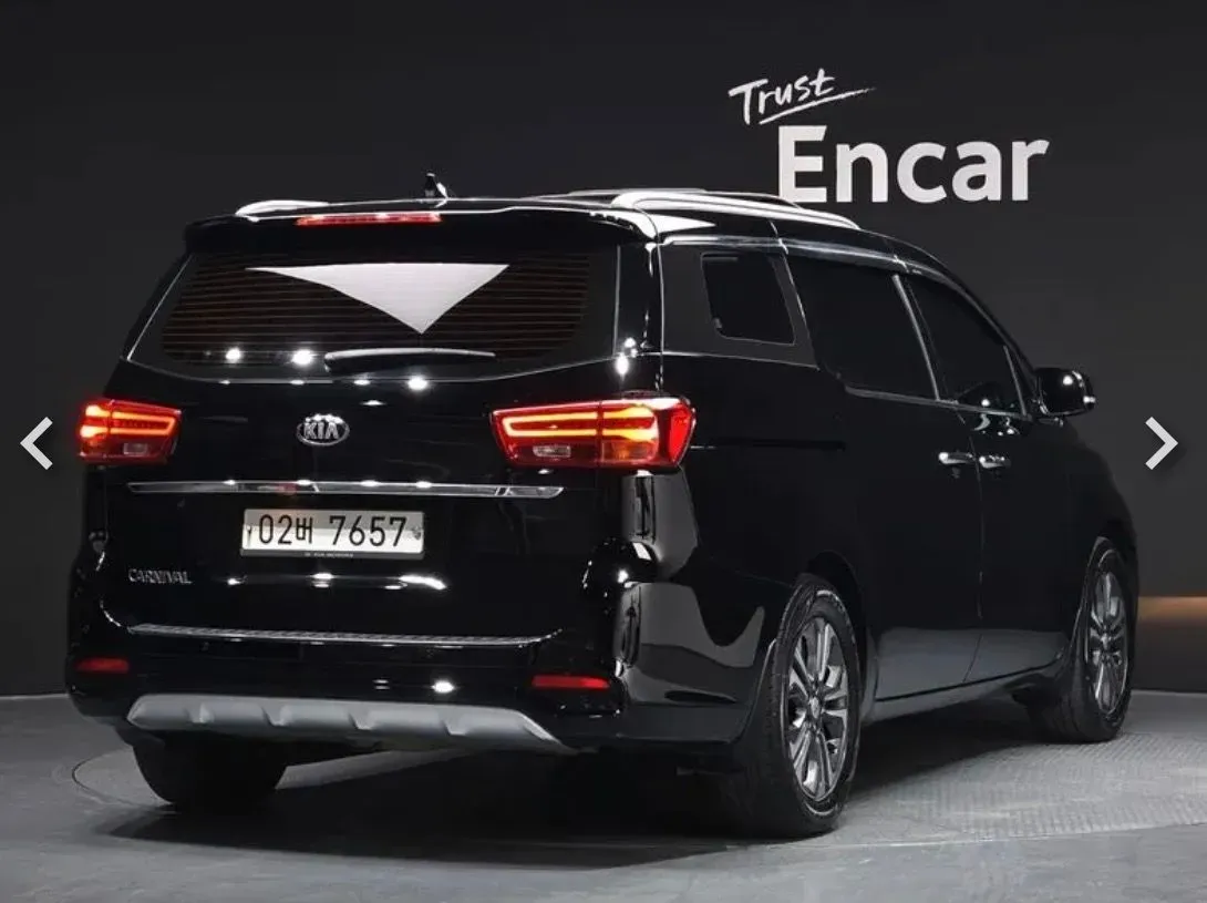 Kia Carnival 2018 — photo 2