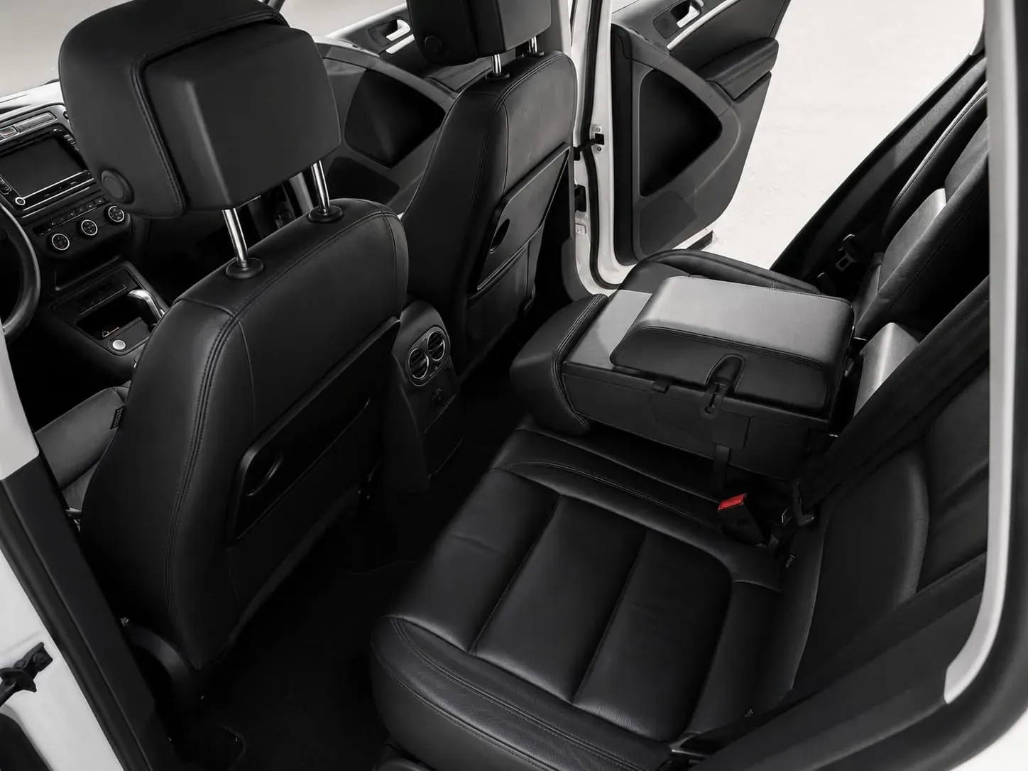 Volkswagen Tiguan 2015 — photo 3