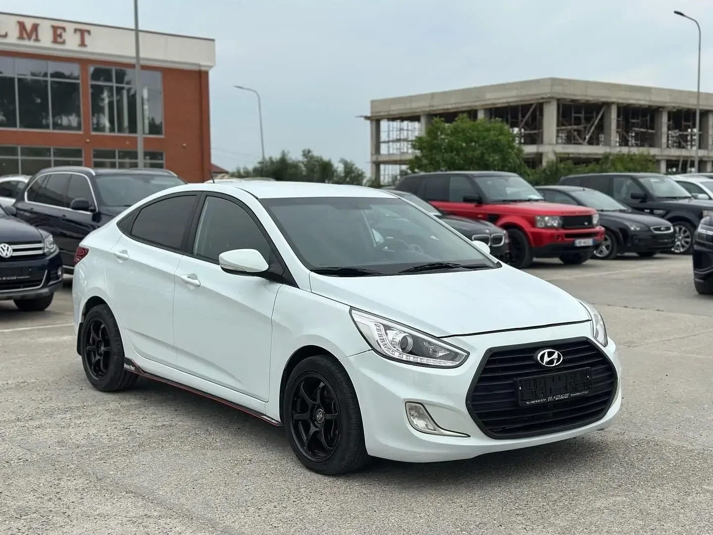 Hyundai Accent 2012 — photo 3