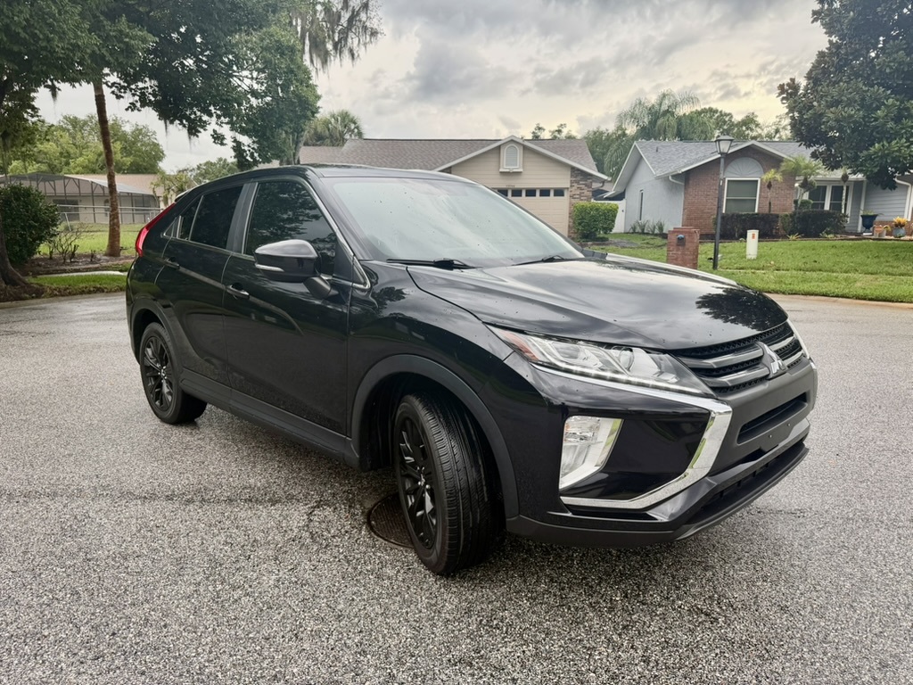2019 Mitsubishi Eclipse Cross view 2
