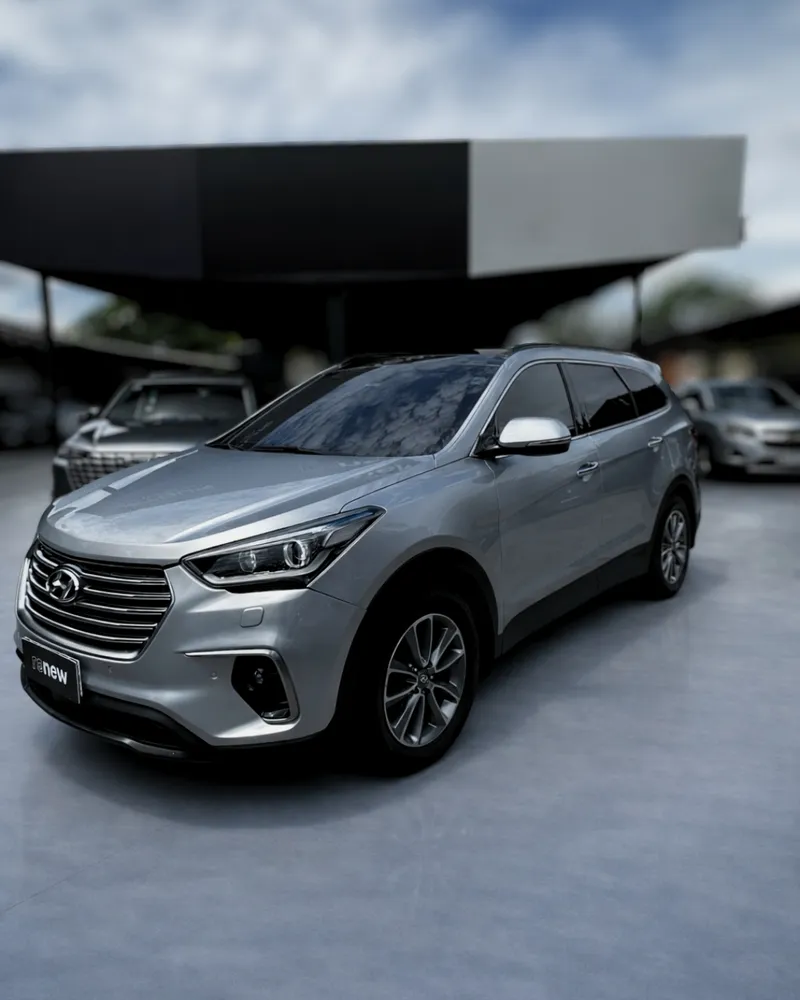 HYUNDAI GRAND SANTA FE 2019