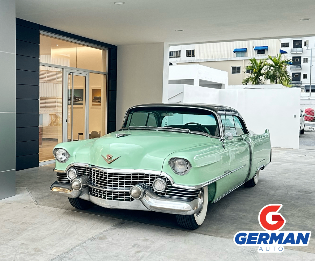 1954 CADILLAC DEVILLE en German Auto