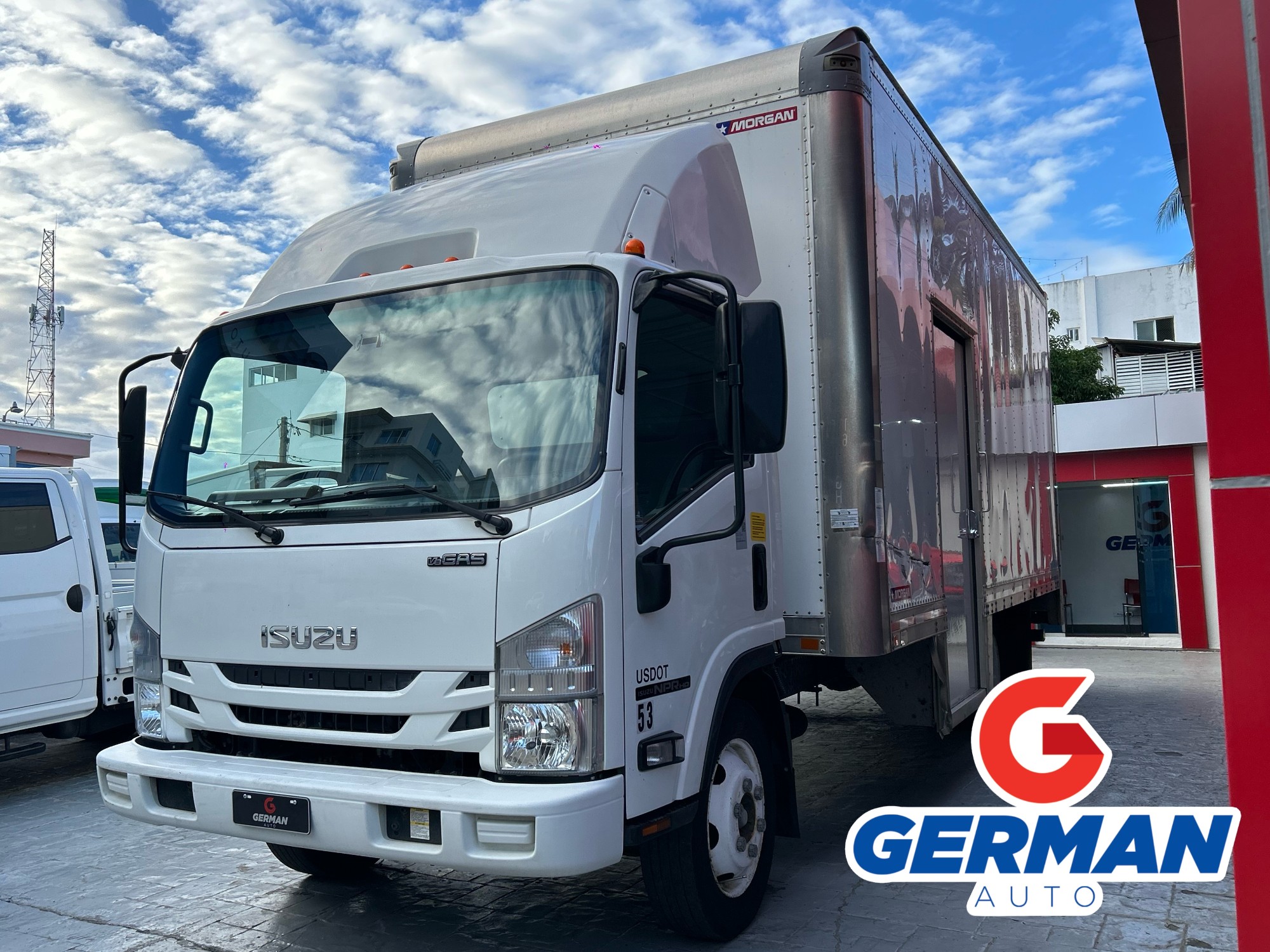 2019 ISUZU NPR en German Auto