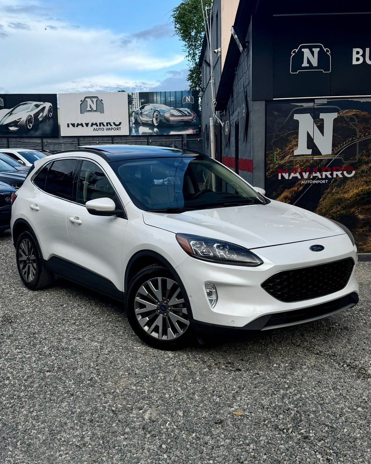 2020 FORD ESCAPE en Navarro Auto Import