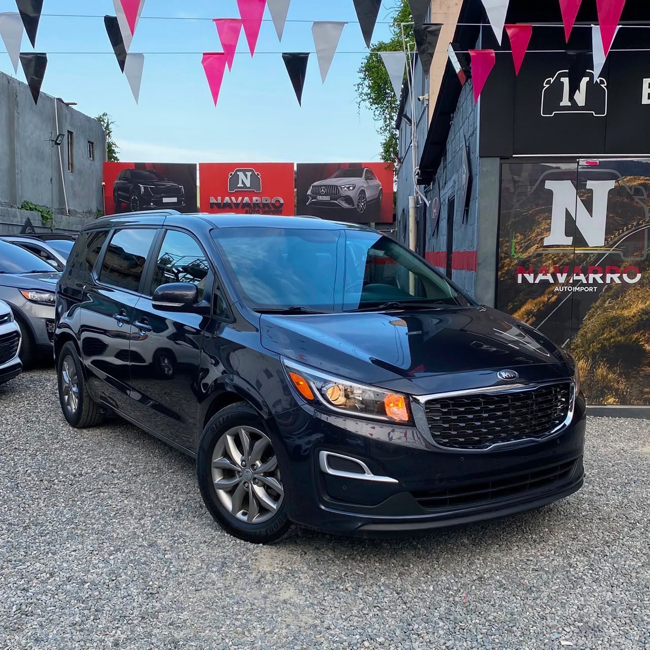 2020 KIA SEDONA en Navarro Auto Import