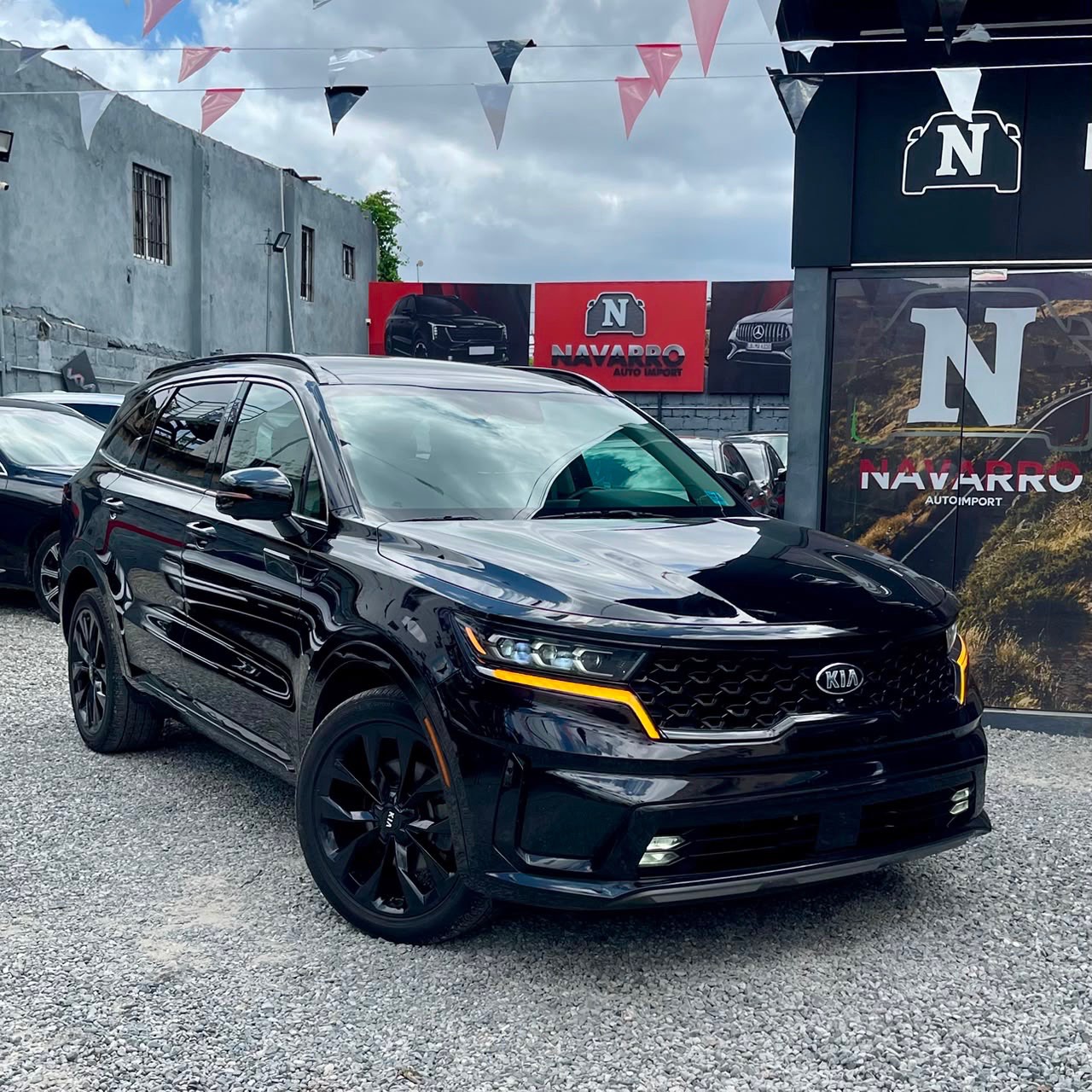 2021 KIA SORENTO en Navarro Auto Import