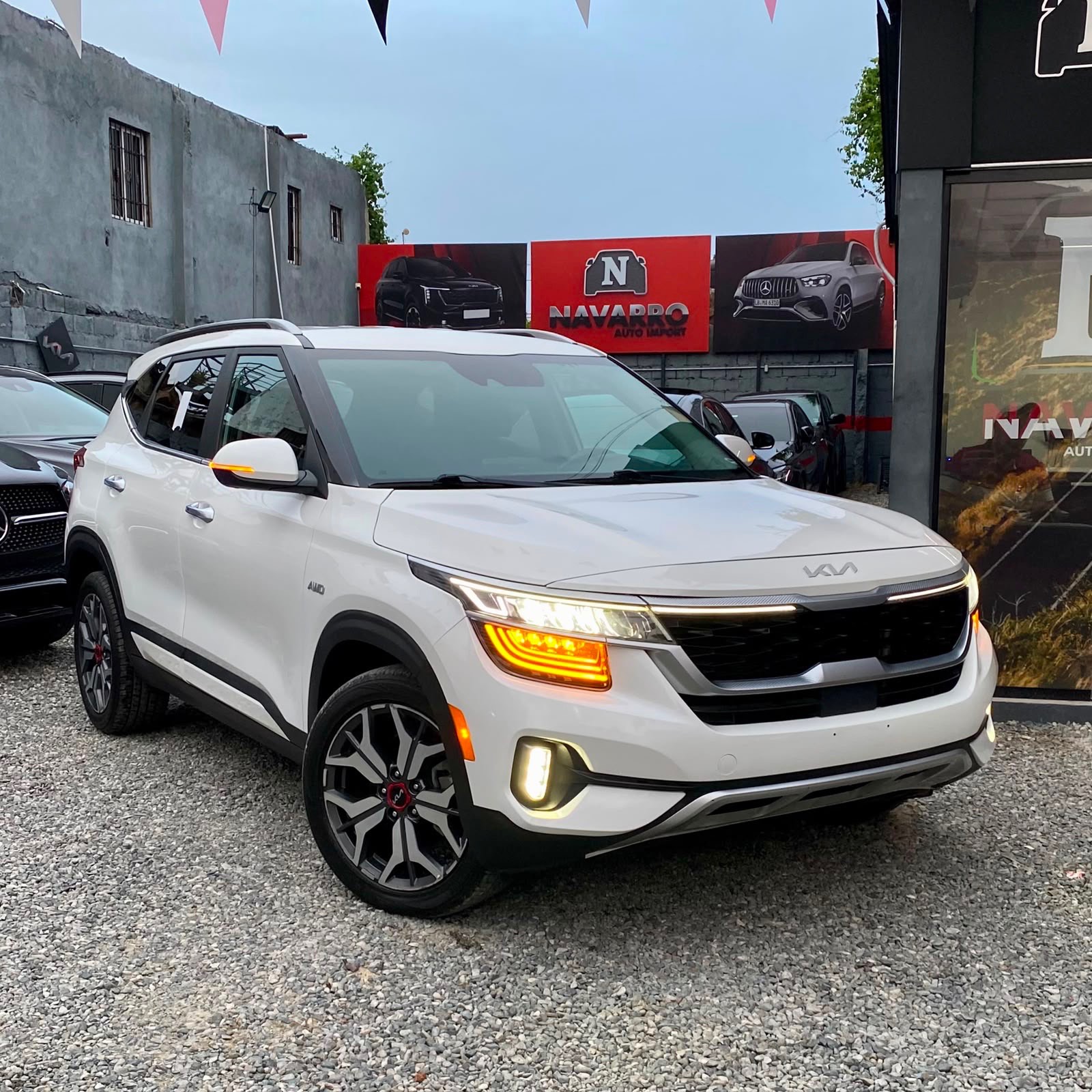 2022 KIA SELTOS en Navarro Auto Import