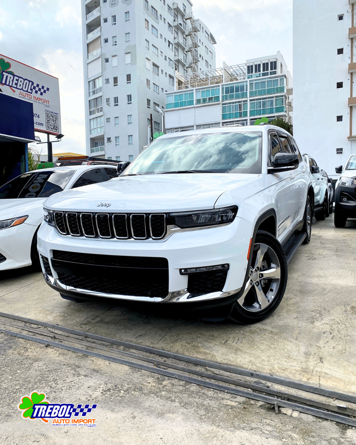 2022 JEEP CHEROKEE en Trebol Auto Import