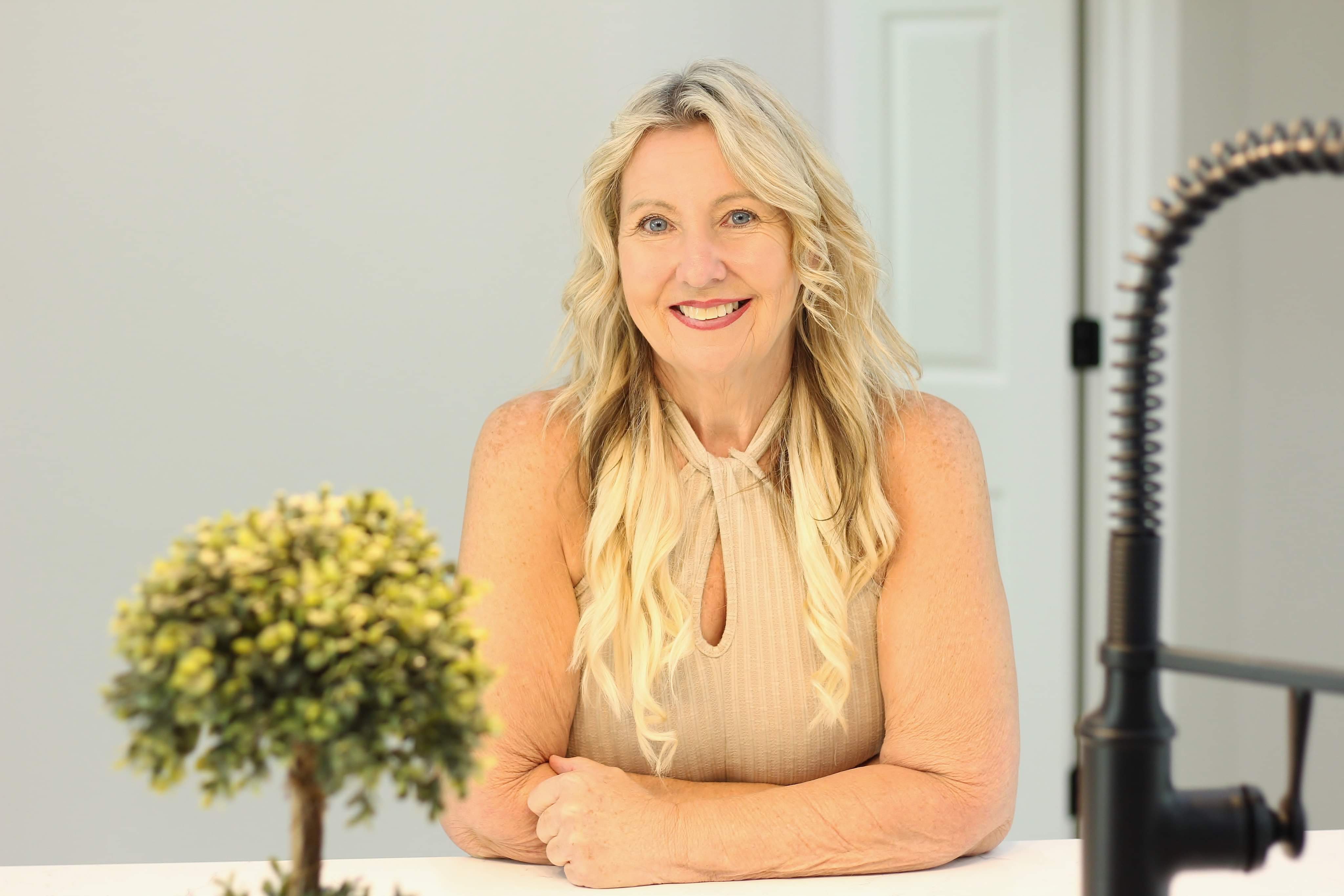 profile image of Christine Benton