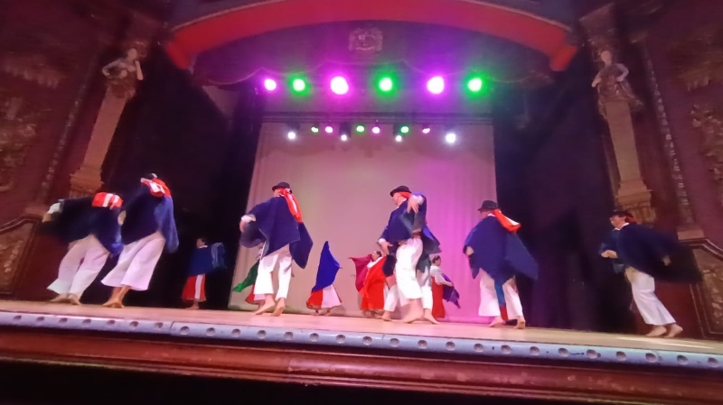 Galas Folclóricas Corporativas