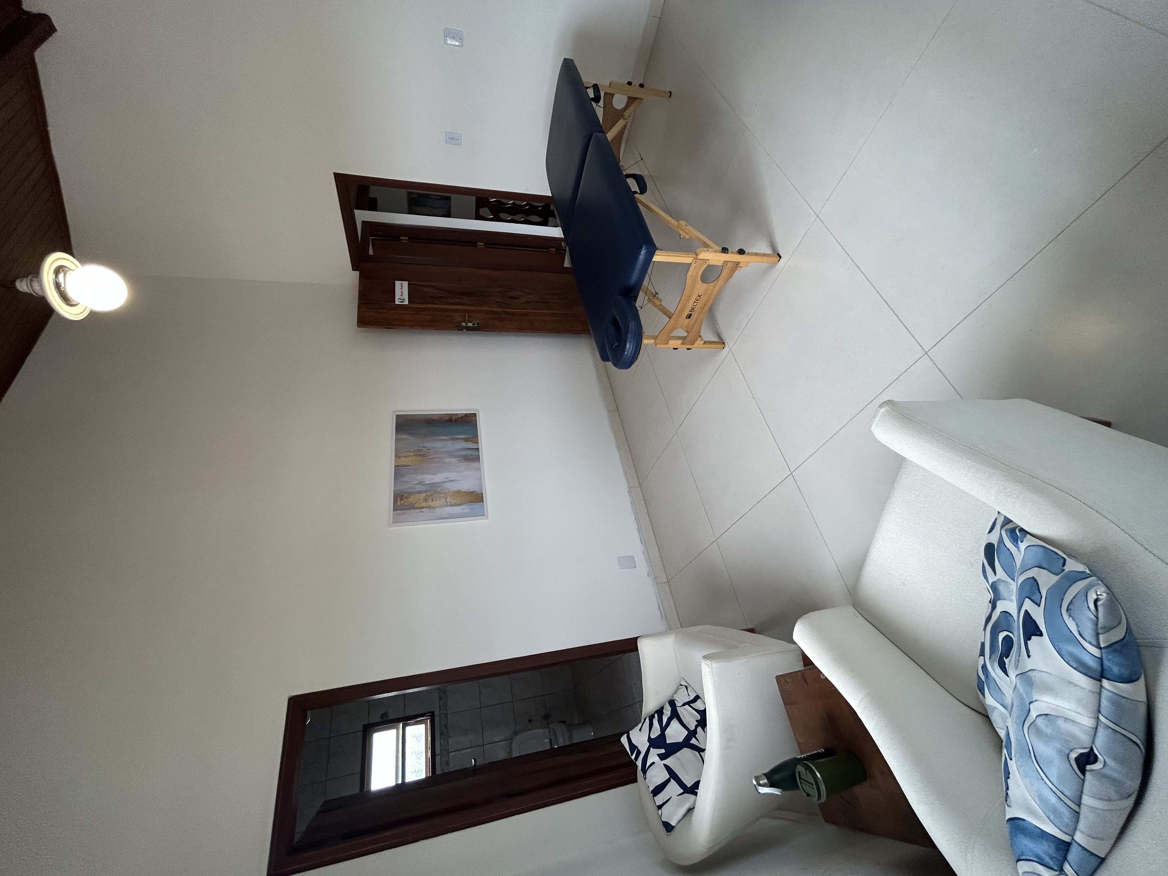 Sala Fisio — Sala de reabilitação de 18 m² para até 4 pessoas em caborê, paraty/RJ 3