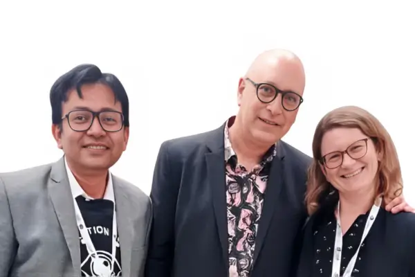 With the founders and leaders of Netnography, Prof. Robert Kozinets and Prof. Ulrike Gretzel, at Netnocon 2024 in Milan.
