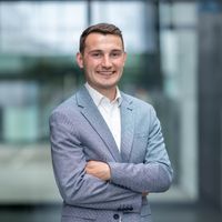 Erik Enke, Trainee Business & Management