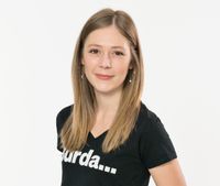 Lisa Trogus, Recruiting Consultant