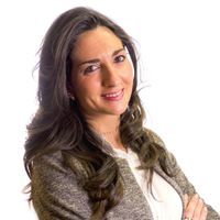 Diana  Trojaniello, Smart Eyewear Research Project Manager Camera & Sensor at EssilorLuxottica