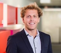Dennis Wenger, Trainee at PostFinance
