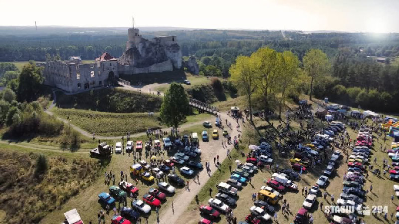 II Zlot Klasyków pod Zamkiem w Rabsztynie