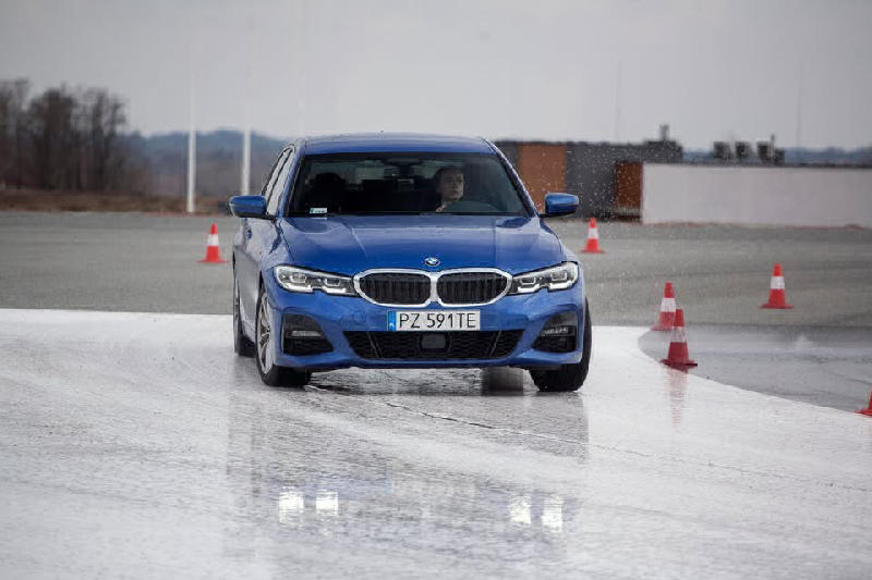 Szkolenie bezpiecznej jazdy Safe Driver