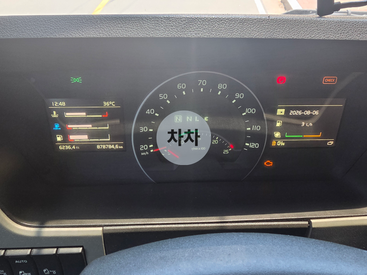 볼보 FM 17톤 앞축 윙바디 에어서스(무진동) / 내경 10.2m 13