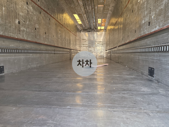 볼보 FM 17톤 앞축 윙바디 에어서스(무진동) / 내경 10.2m 8