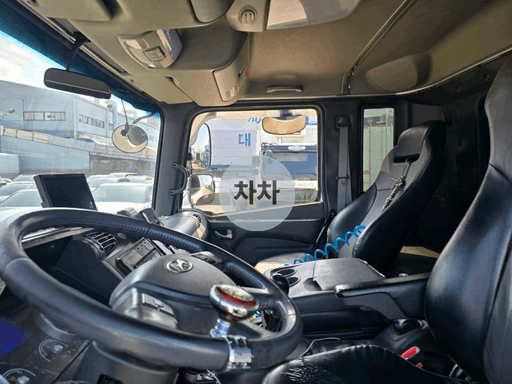 2016년 메가트럭 5톤 서브냉동 단바리 냉동탑 5톤 냉동탑 중고화물차