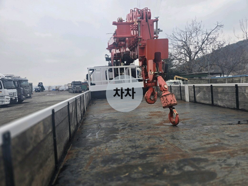 2023년 메가트럭 6.5톤 앞축 카고크레인 6.5톤 카고크레인 중고화물차