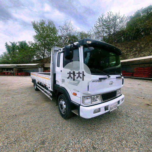 2018년 메가트럭 4.5톤 단바리 카고 4.5톤 카고 중고화물차