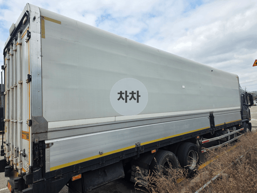 2022년 프리마 8.5톤 후축 냉동 윙바디 8.5톤 냉동 윙바디 중고화물차