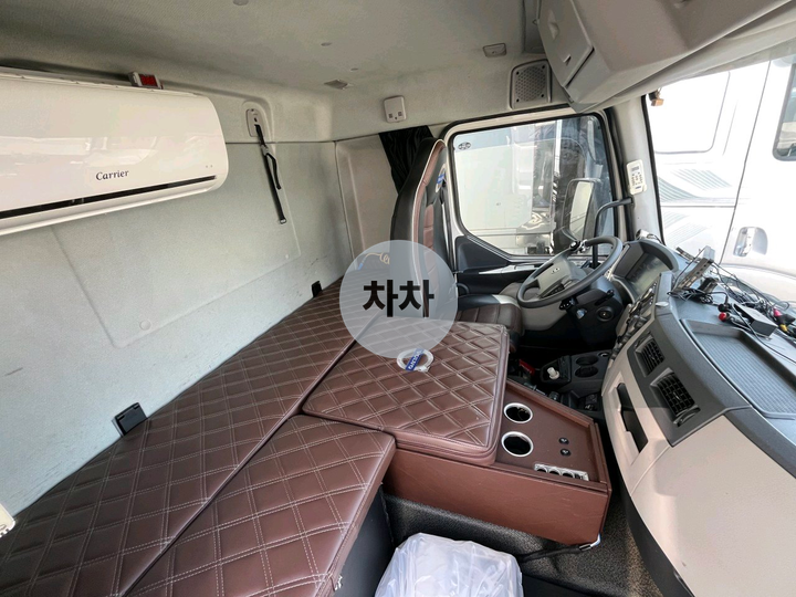 2018년 볼보 FL 8.5톤 후축 윙바디 8.5톤 윙바디 중고화물차