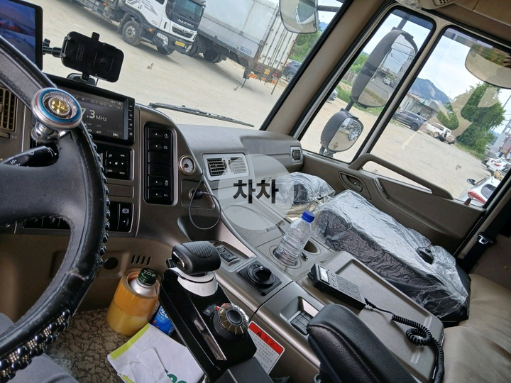 2025년 노부스 8.5톤 후축 윙바디 8.5톤 윙바디 중고화물차