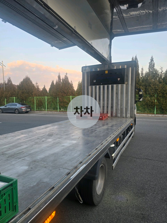 2022년 더쎈 4톤 광폭 메인냉동 냉장 원바디 4톤 냉장 원바디 중고화물차