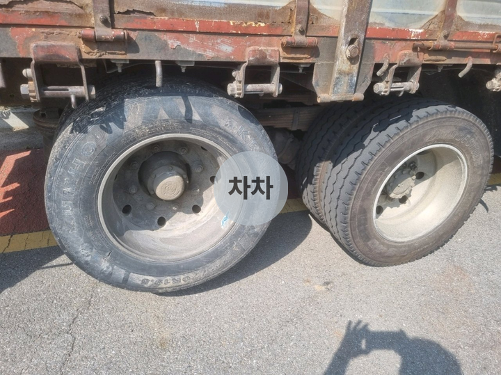 2013년 노부스 고하중 7.5톤 후축 카고 7.5톤 카고 중고화물차