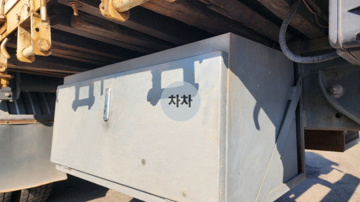 2009년 메가트럭 와이드캡 4.5톤 앞축 카고 4.5톤 카고 중고화물차