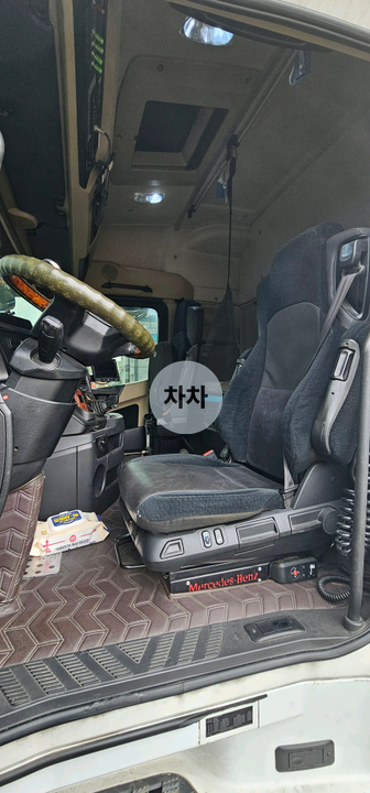 2017년 벤츠 아록스 고하중 25톤 후축 카고 25톤 카고 중고화물차