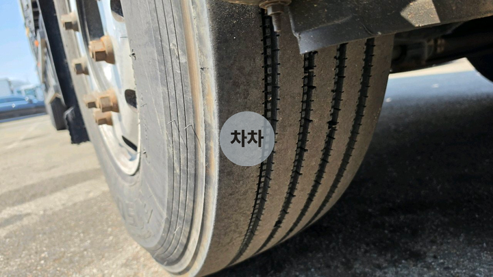 2019년 볼보 FE 고하중 9.5톤 후축 윙바디 9.5톤 윙바디 중고화물차