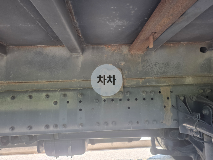2020년 만 TGS 25톤 후축 무진동 상승 윙바디 25톤 상승 윙바디 중고화물차