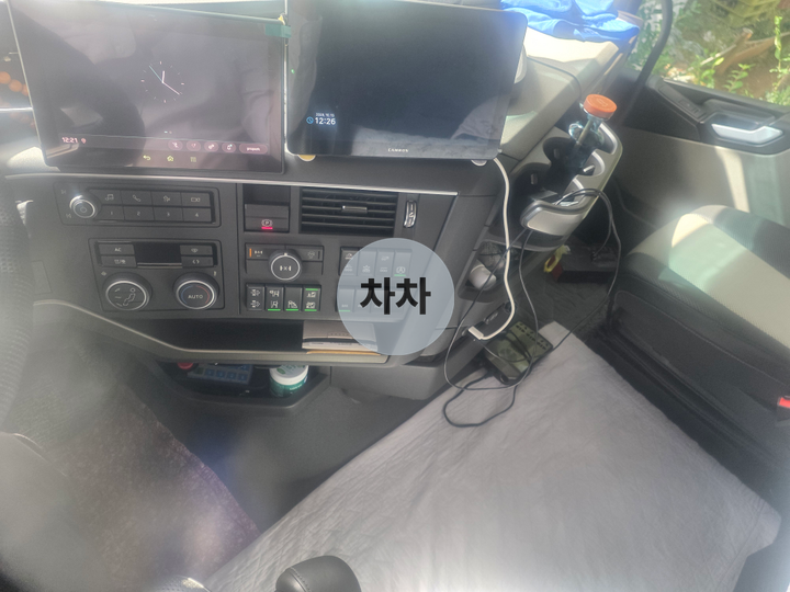 2025년 볼보 FH 25톤 후축 무진동 상승 윙바디 25톤 상승 윙바디 중고화물차