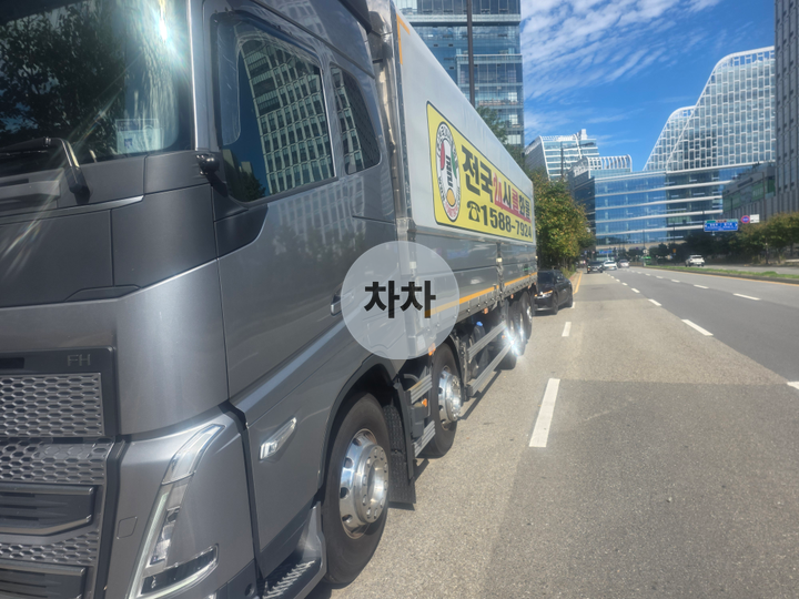 2025년 볼보 FH 25톤 후축 무진동 상승 윙바디 25톤 상승 윙바디 중고화물차