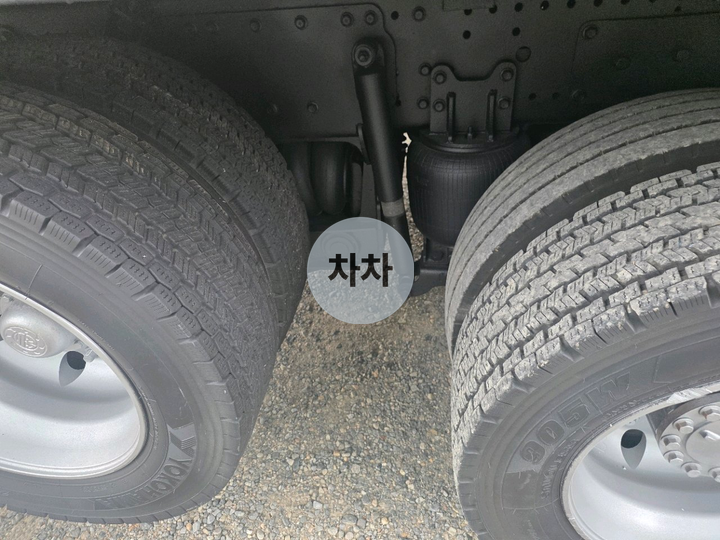 2016년 노부스 6.5톤 메인 후축 냉장 윙바디 6.5톤 냉장 윙바디 중고화물차