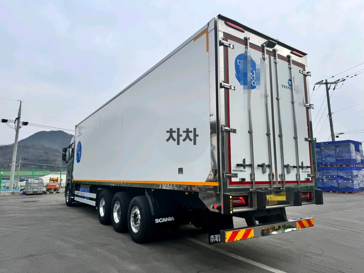 2023년 스카니아 S 21톤 서브 후축 냉동 원바디 21톤 냉동 원바디 중고화물차