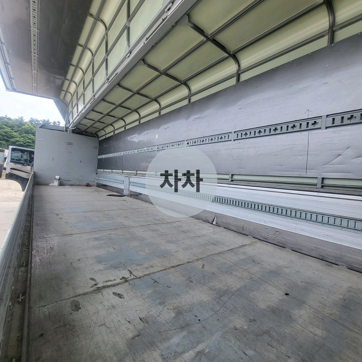 2024년 맥쎈 18톤 후축 윙바디 18톤 윙바디 중고화물차